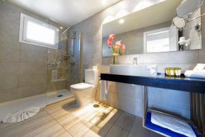 Aqua Suites